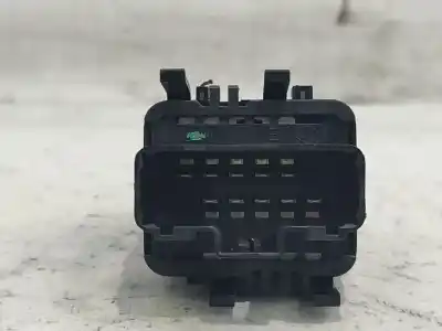 Second-hand car spare part left front power window switch for renault clio ii (bb_, cb_) 1.5 dci (b/cb3m) oem iam references 060045c  