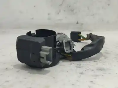 Second-hand car spare part ignition switch for renault clio ii (bb_, cb_) 1.5 dci (b/cb3m) oem iam references 143408  