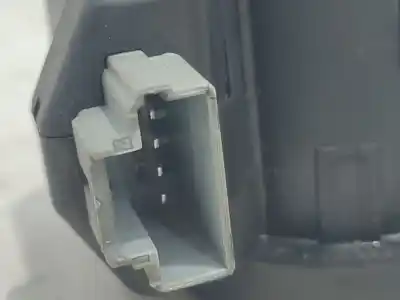 Second-hand car spare part ignition switch for renault clio ii (bb_, cb_) 1.5 dci (b/cb3m) oem iam references 143408  