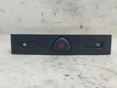 Second-hand car spare part hazard warning lights for renault clio ii (bb_, cb_) 1.5 dci (b/cb3m) oem iam references 