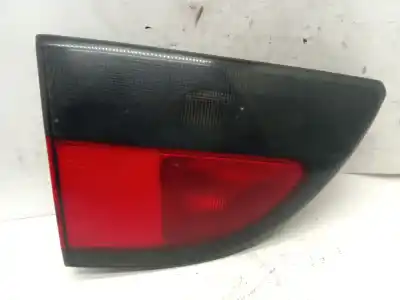 Автозапчасти б/у внутренний левый задний фонарь за renault megane i classic (la0/1_) 1.9 dti (la08, la0n) ссылки oem iam 7700838532