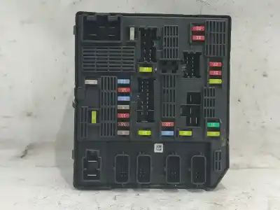 Tweedehands auto-onderdeel RELAIS/ZEKERINGENKASTJE voor RENAULT GRAND SCÉNIC III (JZ0/1_)  OEM IAM-referenties 284B62342R  