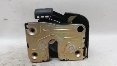 Second-hand car spare part left front door lock for renault clio ii (bb_, cb_) 1.2 16v (bb05, bb0w, bb11, bb27, bb2t, bb2u, bb2v, cb05,... oem iam references 7701045304