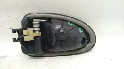 Автозапчастина б/у усередині передня права ручка для renault clio ii (bb_, cb_) 1.2 16v (bb05, bb0w, bb11, bb27, bb2t, bb2u, bb2v, cb05,... посилання на oem iam 8200646938  