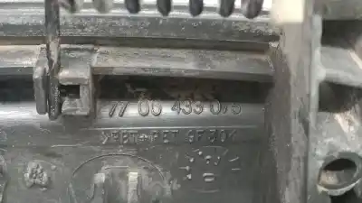 Автозапчастина б/у ліва передня зовнішня ручка для renault megane i (ba0/1_) 1.9 dti (ba1u) посилання на oem iam 7700433075  