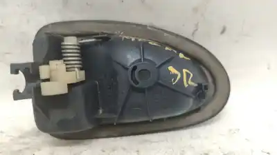 Автозапчастина б/у внутрішня задня права ручка для renault megane i (ba0/1_) 1.9 dti (ba1u) посилання на oem iam 7700353283  