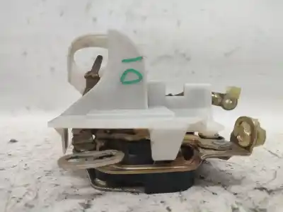 Second-hand car spare part left front door lock for opel corsa b (s93) 1.2 i (f08, f68, m68) oem iam references 24425291  