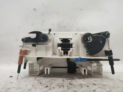Pezzo di ricambio per auto di seconda mano controllo riscaldamento / aria condizionata per opel corsa b (s93) 1.2 i (f08, f68, m68) riferimenti oem iam 90386823  