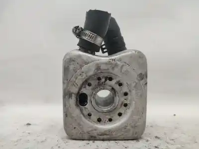 Tweedehands auto-onderdeel motoroliekoeler voor volkswagen polo (9n_, 9a_) 1.9 sdi oem iam-referenties 028117021b