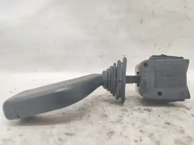 Pezzo di ricambio per auto di seconda mano  per OPEL CORSA B (S93)  Riferimenti OEM IAM 90221174  