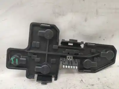 Pezzo di ricambio per auto di seconda mano portalampada per opel corsa b (s93) 1.4 i (f08, f68, m68) riferimenti oem iam 
