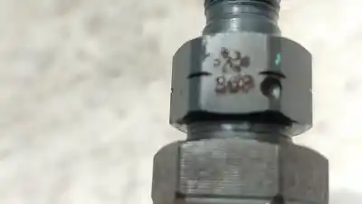 Pezzo di ricambio per auto di seconda mano iniettore per opel corsa b (s93) 1.7 d (f08, f68, m68) riferimenti oem iam 93179084  