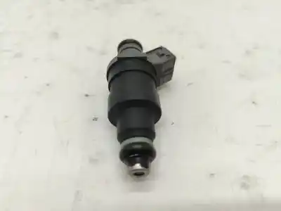Pezzo di ricambio per auto di seconda mano iniettore per ford fiesta iv (ja_, jb_) 1.3 i riferimenti oem iam 95bfbc  