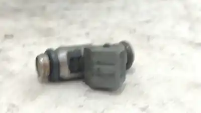 Pezzo di ricambio per auto di seconda mano iniettore per renault clio ii (bb_, cb_) 1.2 16v (bb05, bb0w, bb11, bb27, bb2t, bb2u, bb2v, cb05,... riferimenti oem iam 7701061008  
