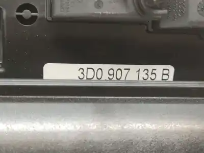 Автозапчасти б/у внутренний свет за volkswagen phaeton (3d1, 3d2, 3d3, 3d4, 3d6, 3d7, 3d8, 3d9) 3.0 v6 tdi 4motion ссылки oem iam 3d0907135b  