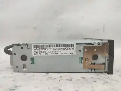 Pezzo di ricambio per auto di seconda mano impianto audio / radio cd per volkswagen phaeton (3d1, 3d2, 3d3, 3d4, 3d6, 3d7, 3d8, 3d9) 3.0 v6 tdi 4motion riferimenti oem iam 3d0035110  