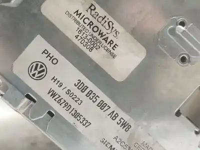 Pezzo di ricambio per auto di seconda mano impianto audio / radio cd per volkswagen phaeton (3d1, 3d2, 3d3, 3d4, 3d6, 3d7, 3d8, 3d9) 3.0 v6 tdi 4motion riferimenti oem iam 3d0035007ab  