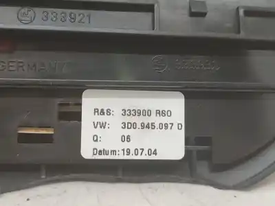 Pièce détachée automobile d'occasion feu de frein central pour volkswagen phaeton (3d1, 3d2, 3d3, 3d4, 3d6, 3d7, 3d8, 3d9) 3.0 v6 tdi 4motion références oem iam 3d0945097  