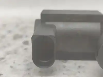 Pezzo di ricambio per auto di seconda mano valvola aria aggiuntiva per volkswagen phaeton (3d1, 3d2, 3d3, 3d4, 3d6, 3d7, 3d8, 3d9) 3.0 v6 tdi 4motion riferimenti oem iam 059906628a  