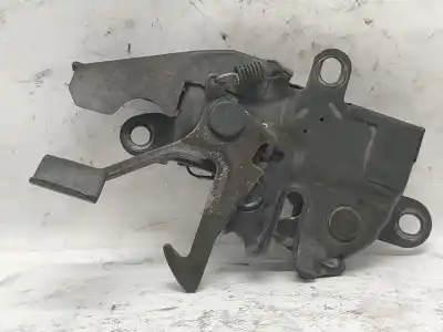 Pièce détachée automobile d'occasion SERRURE DE CAPOT pour TOYOTA COROLLA LIFTBACK (_E11_) 2.0 D-4D (CDE110_) Références OEM IAM   