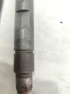 Pezzo di ricambio per auto di seconda mano iniettore per renault megane i classic (la0/1_) 1.9 dti (la1u) riferimenti oem iam 8200047509  