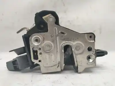 Pièce détachée automobile d'occasion SERRURE DE PORTE AVANT DROITE pour MERCEDES-BENZ CLASE E (W210) E 220 CDI (210.006) Références OEM IAM 2027201235  