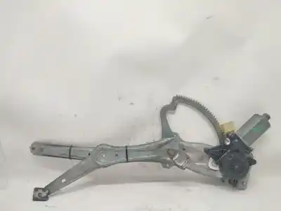 Pièce détachée automobile d'occasion LÉVE GLACE AVANT DROIT pour MERCEDES-BENZ CLASE E (W210) E 220 CDI (210.006) Références OEM IAM 2107201246  