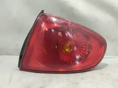 Peça sobressalente para automóvel em segunda mão farolim traseiro direito por seat altea (5p1) 2.0 tdi 16v referências oem iam 5p0945112b9b9