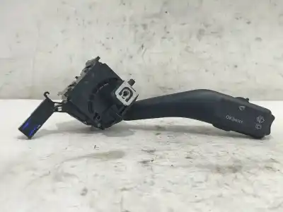 Pièce détachée automobile d'occasion COMMANDE D'ESSUIE GLACE pour SEAT ALTEA (5P1) 2.0 TDI 16V Références OEM IAM 1K0953519A  