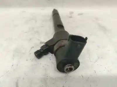Second-hand car spare part injector for opel corsa c (x01) 1.3 cdti (f08, f68) oem iam references 93183910  