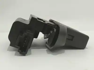 Second-hand car spare part trunk lock for renault laguna ii (bg0/1_) 1.9 dci (bg08, bg0g) oem iam references 8200229957   Second-hand car spare part trunk lock for renault laguna ii (bg0/1_) 1.9 dci (bg08, bg0g) oem iam references 8200229957
