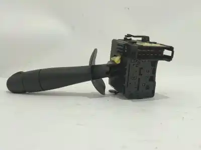 Pièce détachée automobile d'occasion commande d'essuie glace pour renault laguna ii (bg0/1_) 1.9 dci (bg08, bg0g) références oem iam 8200002460   Pièce détachée automobile d'occasion commande d'essuie glace pour renault laguna ii (bg0/1_) 1.9 dci (bg08, bg0g) références oem iam 8200002460