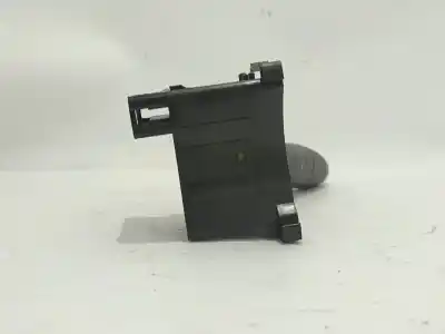 Pièce détachée automobile d'occasion commande d'essuie glace pour renault laguna ii (bg0/1_) 1.9 dci (bg08, bg0g) références oem iam 8200002460   Pièce détachée automobile d'occasion commande d'essuie glace pour renault laguna ii (bg0/1_) 1.9 dci (bg08, bg0g) références oem iam 8200002460