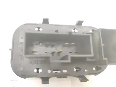 Pièce détachée automobile d'occasion commande de lève vitre avant gauche pour ford focus i (daw, dbw) 2.0 16v références oem iam 98ag14529ac  