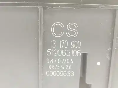 Peça sobressalente para automóvel em segunda mão caixa de fusíveis e relés por opel vectra c (z02) 2.0 dti 16v (f69) referências oem iam 519065106  