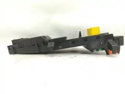 Second-hand car spare part fuse box unit for saab 9-3 ranchera familiar (e50) 1.9 tid oem iam references 12843162   Second-hand car spare part fuse box unit for saab 9-3 ranchera familiar (e50) 1.9 tid oem iam references 12843162