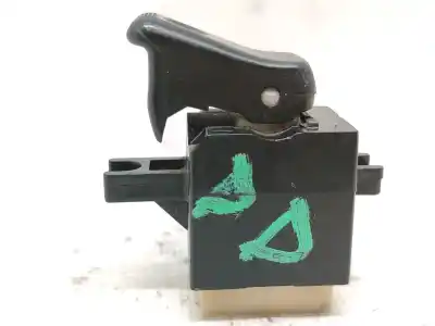 Peça sobressalente para automóvel em segunda mão botão / interruptor elevador vidro dianteiro direito por mazda 323 f v (ba) 1.8 16v (ba8p) referências oem iam d10226251a