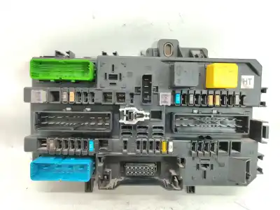 Peça sobressalente para automóvel em segunda mão caixa de fusíveis e relés por opel astra h gtc (a04) 1.9 cdti (l08) referências oem iam 13222173