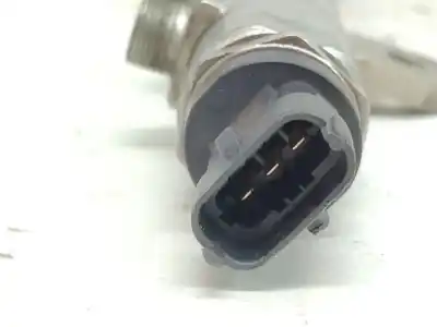 Peça sobressalente para automóvel em segunda mão régua / rampa de injetores por opel astra h gtc (a04) 1.9 cdti (l08) referências oem iam 93185802  
