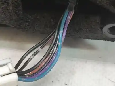Pezzo di ricambio per auto di seconda mano retrovisore destro per mazda 6 hatchback (gh) 2.2 d (gh10) riferimenti oem iam e4022684  