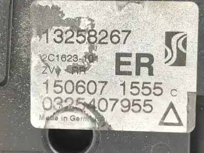Pezzo di ricambio per auto di seconda mano serratura porta posteriore destra per opel corsa d (s07) 1.3 cdti (l08, l68) riferimenti oem iam 13258267  