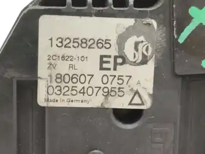 Pezzo di ricambio per auto di seconda mano serratura porta posteriore sinistra per opel corsa d (s07) 1.3 cdti (l08, l68) riferimenti oem iam 13258265  
