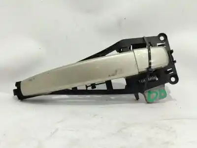 Pièce détachée automobile d'occasion Poignée De Porte Avant Droite pour OPEL CORSA D (S07) 1.3 CDTI (L08, L68) Références OEM IAM 13255661  
