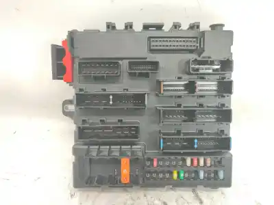 Second-hand car spare part fuse box unit for opel vectra c gts (z02) 1.9 cdti (f68) oem iam references 460023260