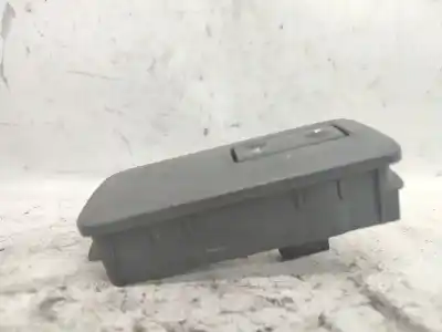 Peça sobressalente para automóvel em segunda mão botão / interruptor elevador vidro dianteiro direito por opel vectra c gts (z02) 1.9 cdti (f68) referências oem iam 24436378  