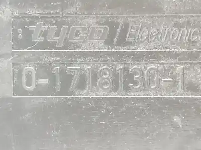 Peça sobressalente para automóvel em segunda mão caixa de fusíveis e relés por skoda octavia ii combi (1z5) 2.0 tdi 16v referências oem iam 1k0937125  