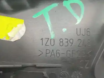 Автозапчастина б/у внутрішня задня права ручка для skoda octavia ii combi (1z5) 2.0 tdi 16v посилання на oem iam 3b0837205g01c  