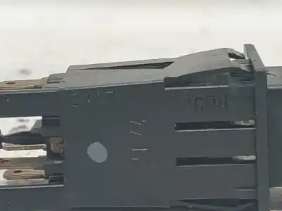 Peça sobressalente para automóvel em segunda mão trocar por ligier ambra 0.5 referências oem iam   