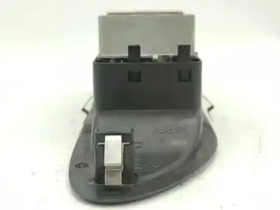 Second-hand car spare part left front power window switch for renault laguna ii (bg0/1_) 2.0 dci (bg1t) oem iam references 8200015089   Second-hand car spare part left front power window switch for renault laguna ii (bg0/1_) 2.0 dci (bg1t) oem iam references 8200015089