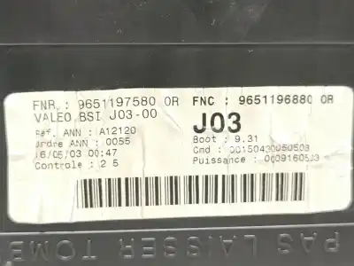 Second-hand car spare part fuse box unit for peugeot 307 break (3e) 2.0 hdi 110 oem iam references 9651196880  